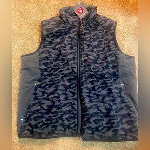 Vineyard Vines Palmero packable vest X-large